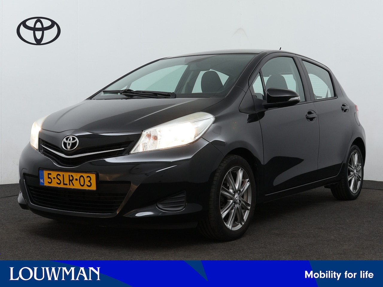 Toyota Yaris - 1.3 VVT-i Now 1.3 VVT-i Now - AutoWereld.nl