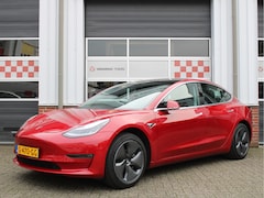 Tesla Model 3 - Standard RWD Plus 60 kWh /Autopilot/Panoramadak/NAVI/PDC/Leder/Adaptive Cruise/Stoelverwar