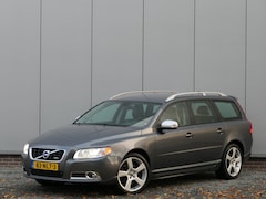 Volvo V70 - 2.0T AUT R-Edition Xenon / Navi / Leer / voorstoelen verwarmd