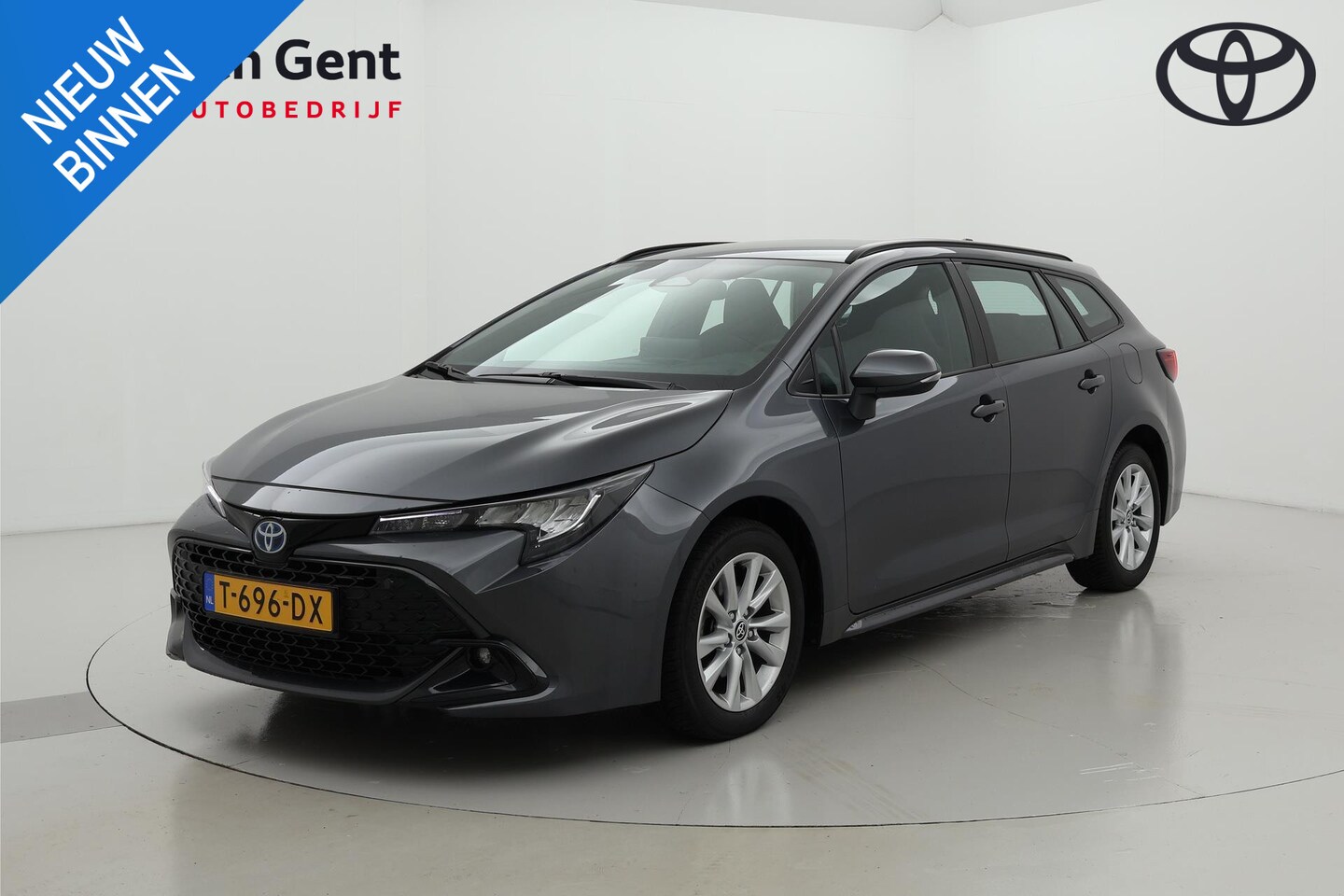 Toyota Corolla Touring Sports - Hybrid 140 Active - AutoWereld.nl