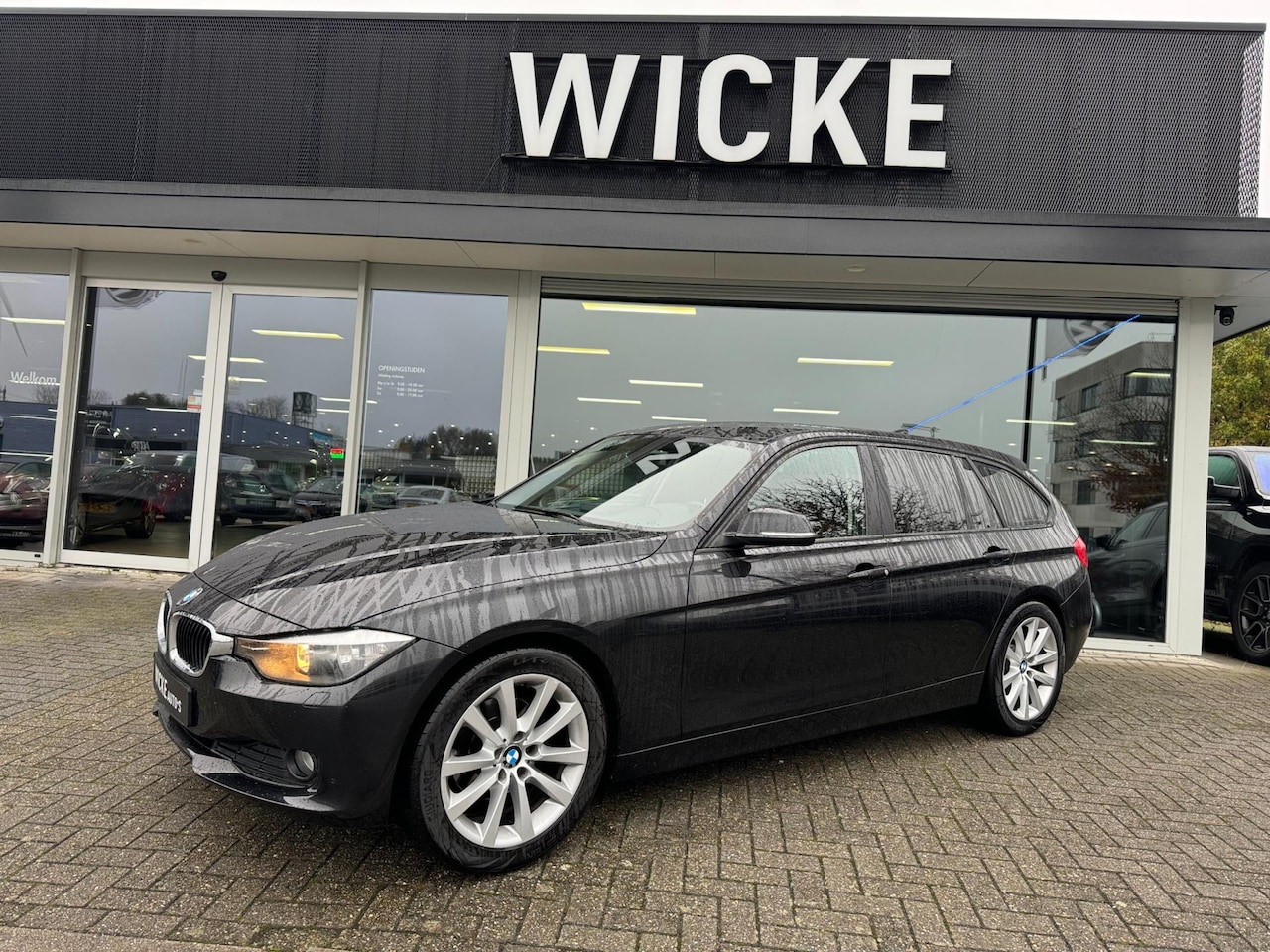 BMW 3-serie Touring - 320d High Executive Automaat Trekhaak Stoelv. - AutoWereld.nl