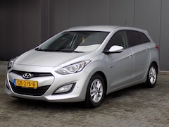 Hyundai i30 Wagon - 1.6 GDI i-Vision Xenon camera