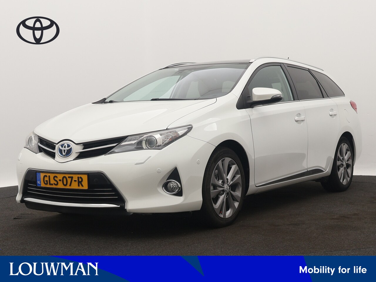 Toyota Auris Touring Sports - 1.8 Hybrid Executive Limited - AutoWereld.nl