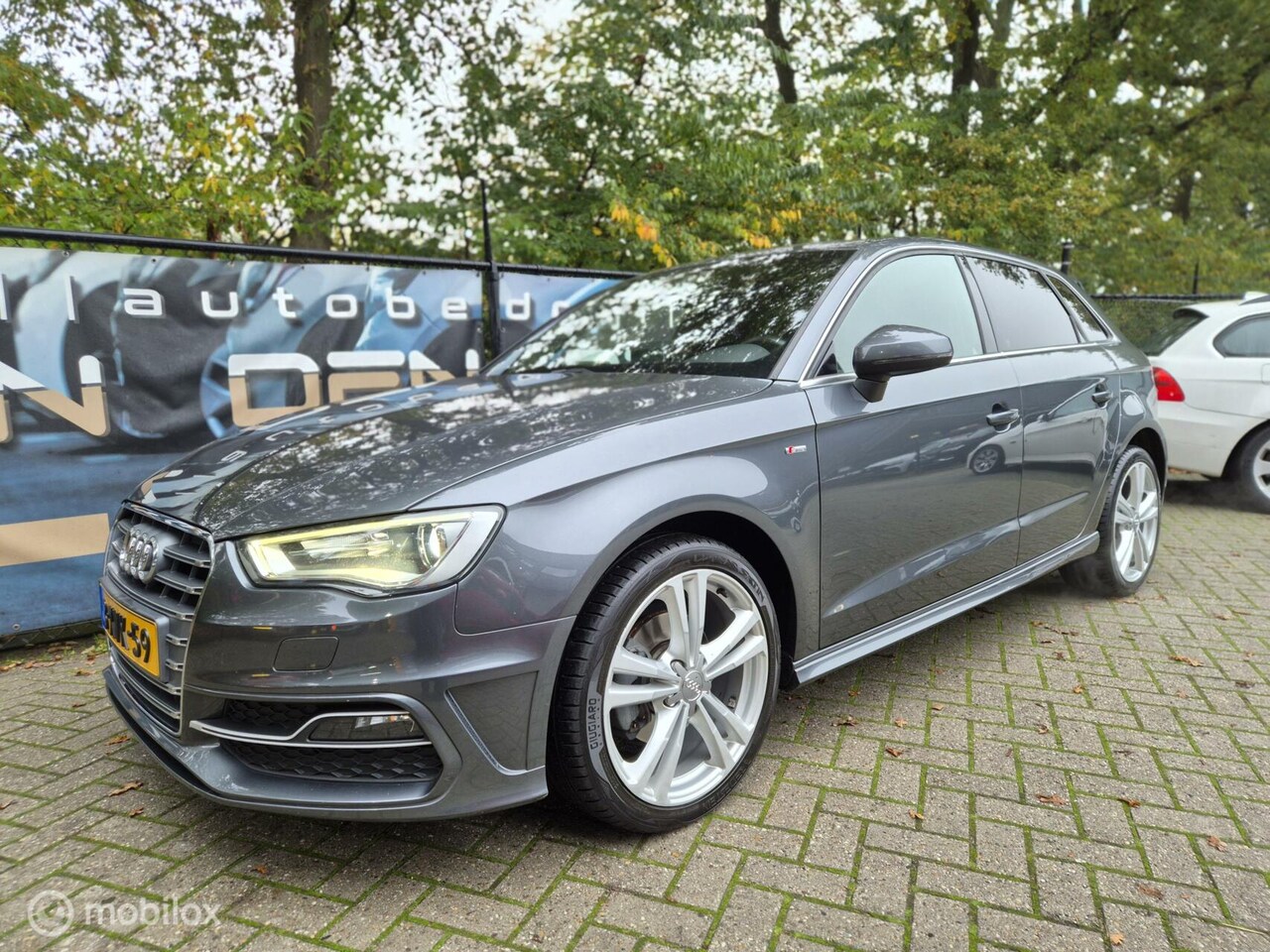 Audi A3 Sportback - 1.4 TFSI Ambition Pro Line-S g-tron AUT | NAVI | CLIMA | S-LINE | PDC | - AutoWereld.nl