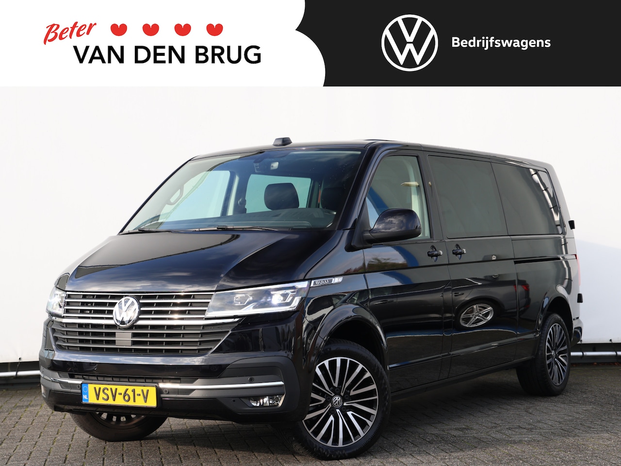 Volkswagen Transporter - 2.0TDI 150PK DSG L2H1 DC 30 Bulli | Digital Cockpit | Navi | 2x Schuifdeur + Sluithulp | C - AutoWereld.nl