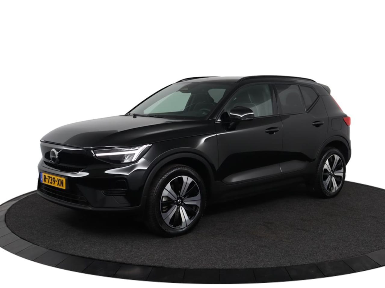 Volvo XC40 - Recharge Twin Engine Plus | Connect Microtech/Nubuck (textiel) met Fjord | Parkeerverwarmi - AutoWereld.nl