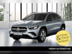 Mercedes-Benz GLA-Klasse - GLA 180 Star Edition Luxury Line | Nightpakket | Panoramadak | Automatische airco