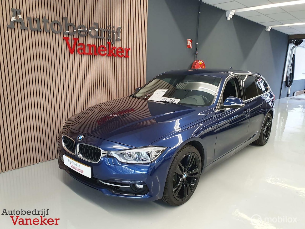 BMW 3-serie Touring - 340i xDrive|M Stoel/Onderstel|19'' M Velgen - AutoWereld.nl