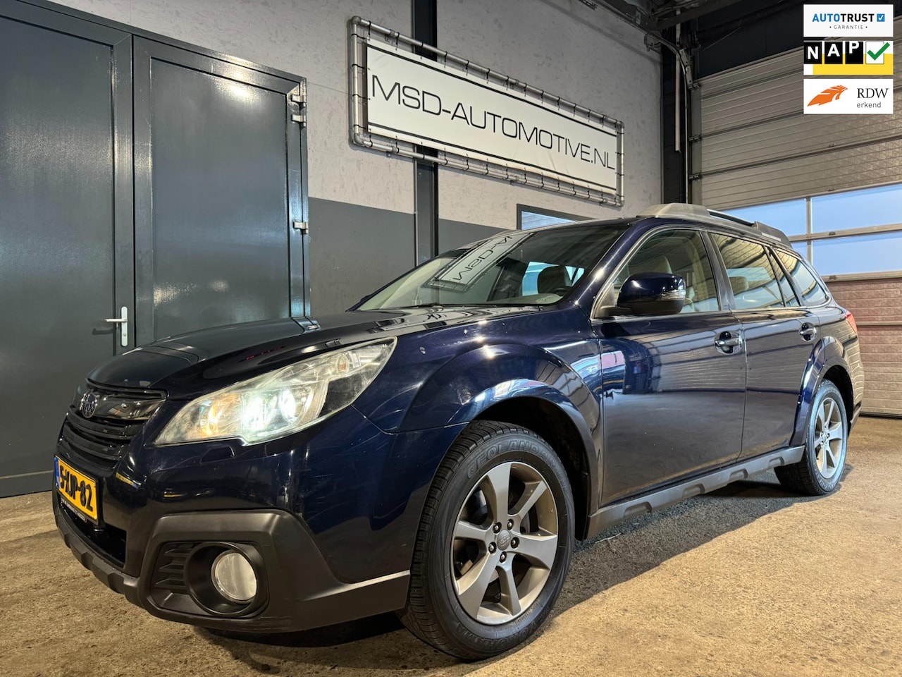 Subaru Outback - 2.5i-X Luxury AWD Trekhaak Navigatie Open Dak NAP - AutoWereld.nl