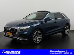 Audi Q7 - 55 TFSIe quattro S-Line | Panoramadak | Trekhaak | Zondag Open