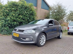 Volkswagen Polo - 1.2 TSI Highline. AUTOMAAT, APPLE CARPLAY, 110 PK