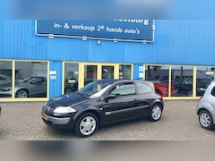 Renault Mégane - 1.6-16V Priv.Luxe