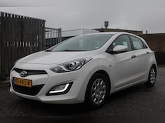 Hyundai i30 - 1.4 / Airco / Elektrische Ramen / Volledig onderhouden