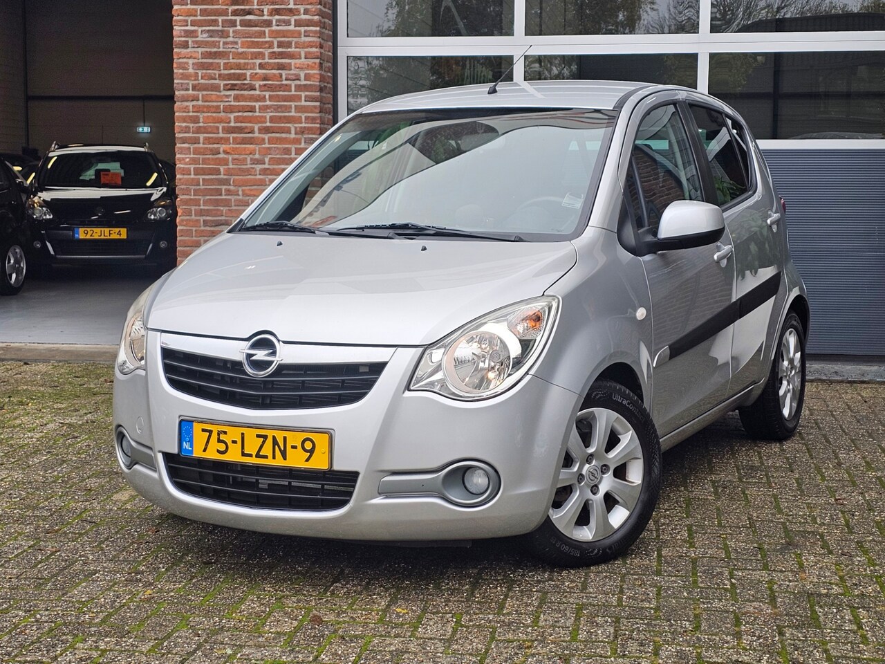 Opel Agila - 1.2 Edition Automaat |Nap|Airco |Hoogzitter - AutoWereld.nl