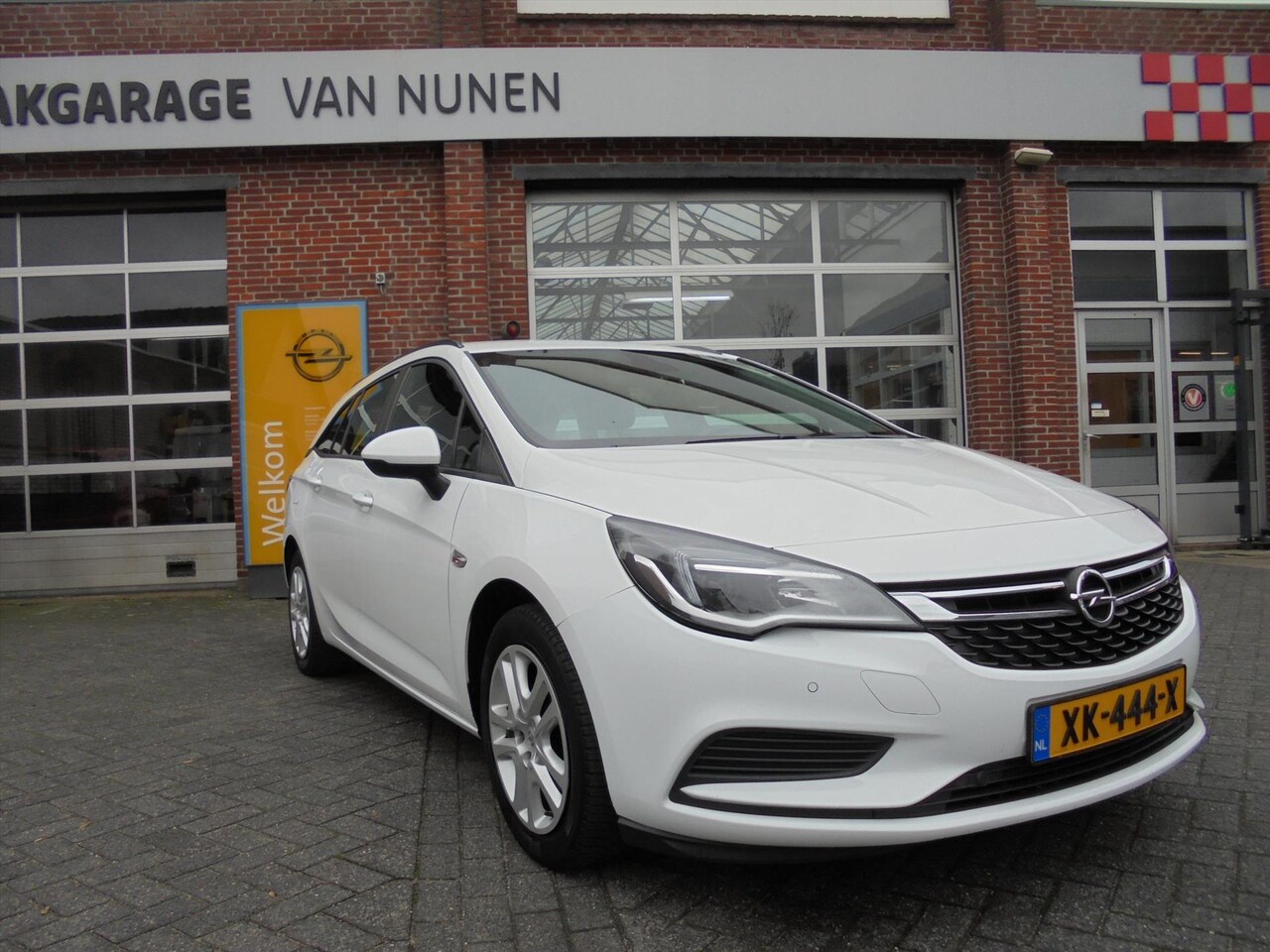 Opel Astra Sports Tourer - 1.0 Turbo 105pk 120 Jaar Edition||rijklaar|| - AutoWereld.nl