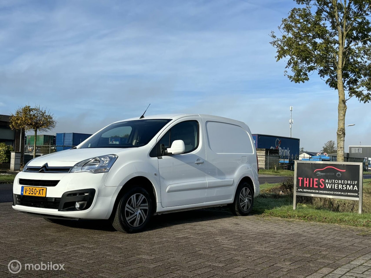 Citroën Berlingo - bestel 1.6 BlueHDI 75 Business airco/pdc/navi/ - AutoWereld.nl