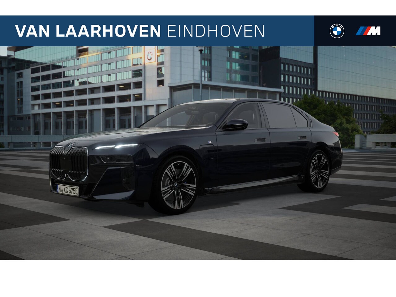 BMW 7-serie - 750e xDrive High Executive M Sport Automaat / Panoramadak Sky Lounge / Trekhaak / Bowers & - AutoWereld.nl