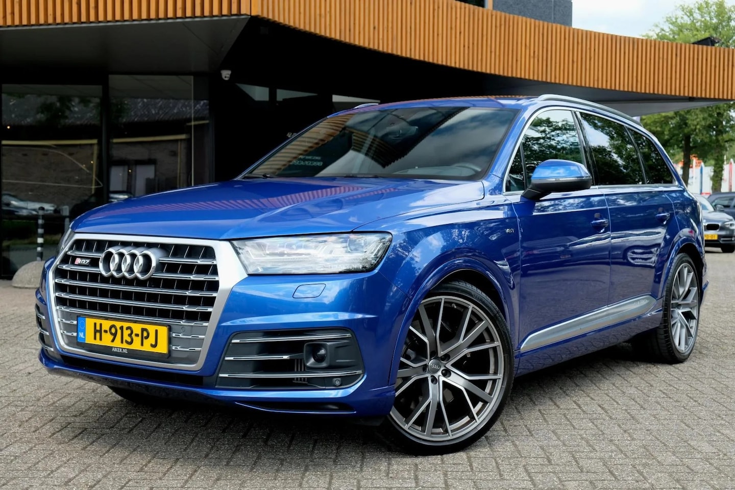 Audi SQ7 - 4.0 TDI SQ7 quattro Pro Line +/7-Zits/Pano/Nightvison/ACC/HUD/Bose/Standkachel/Trekhaak/ - AutoWereld.nl