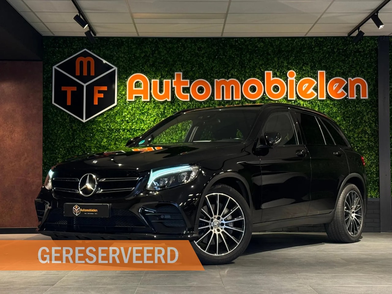 Mercedes-Benz GLC-klasse - 250 4MATIC AMG Night ed. - AutoWereld.nl