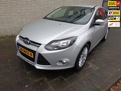 Ford Focus - 1.6 TI-VCT First Edition NIEUWE APK/AFLEVERINGSBEURT 3 MAANDEN BOVAG GARANTIE