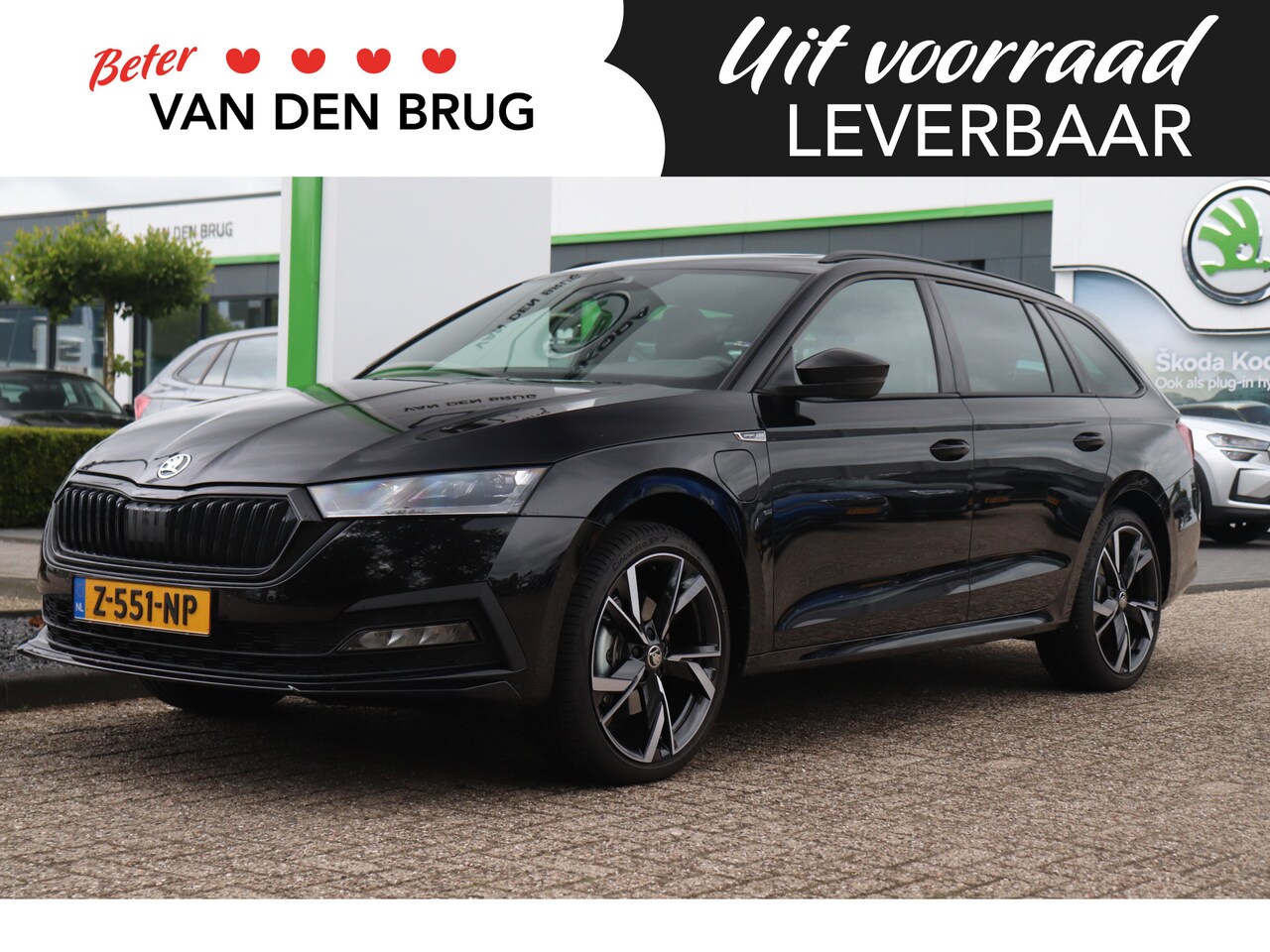 Skoda Octavia Combi - 1.4 TSI iV PHEV 204pk Sportline Business | Travel assist | Panorama dak | Full LED matrix - AutoWereld.nl