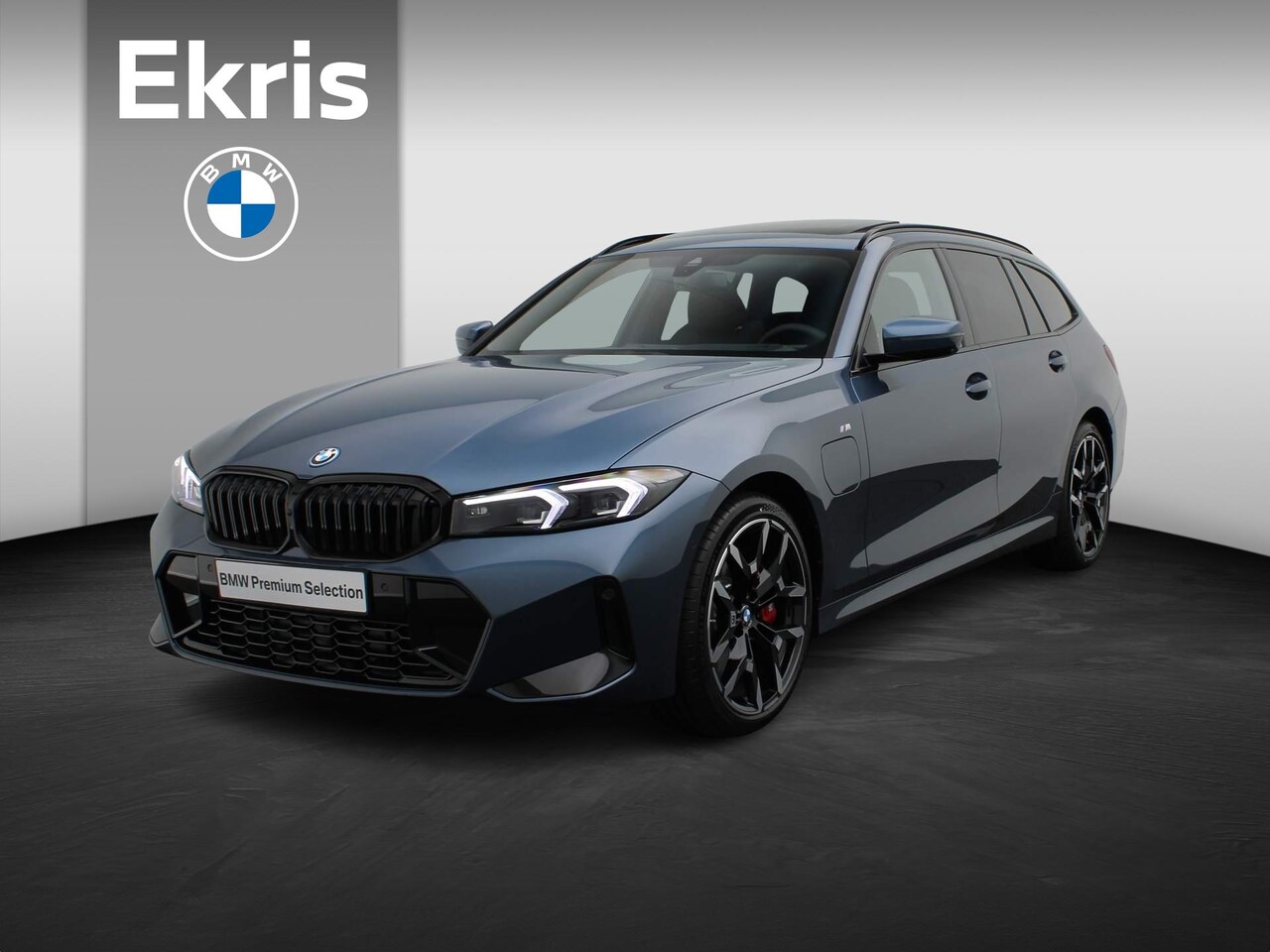 BMW 3-serie Touring - 330e M Sportpakket Pro | Innovation Pack | Comfort Pack | Stuurwielrand Verwarmd | Comfort - AutoWereld.nl