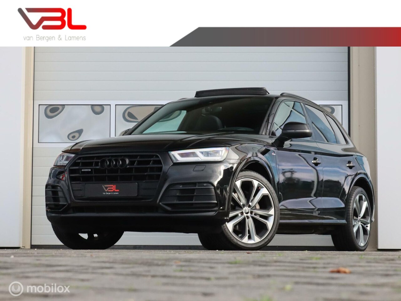 Audi Q5 - 50 TFSI e quattro S edition | Panoramadak - AutoWereld.nl