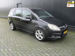 Opel Zafira - 2.2 Temptation / 7 persoons