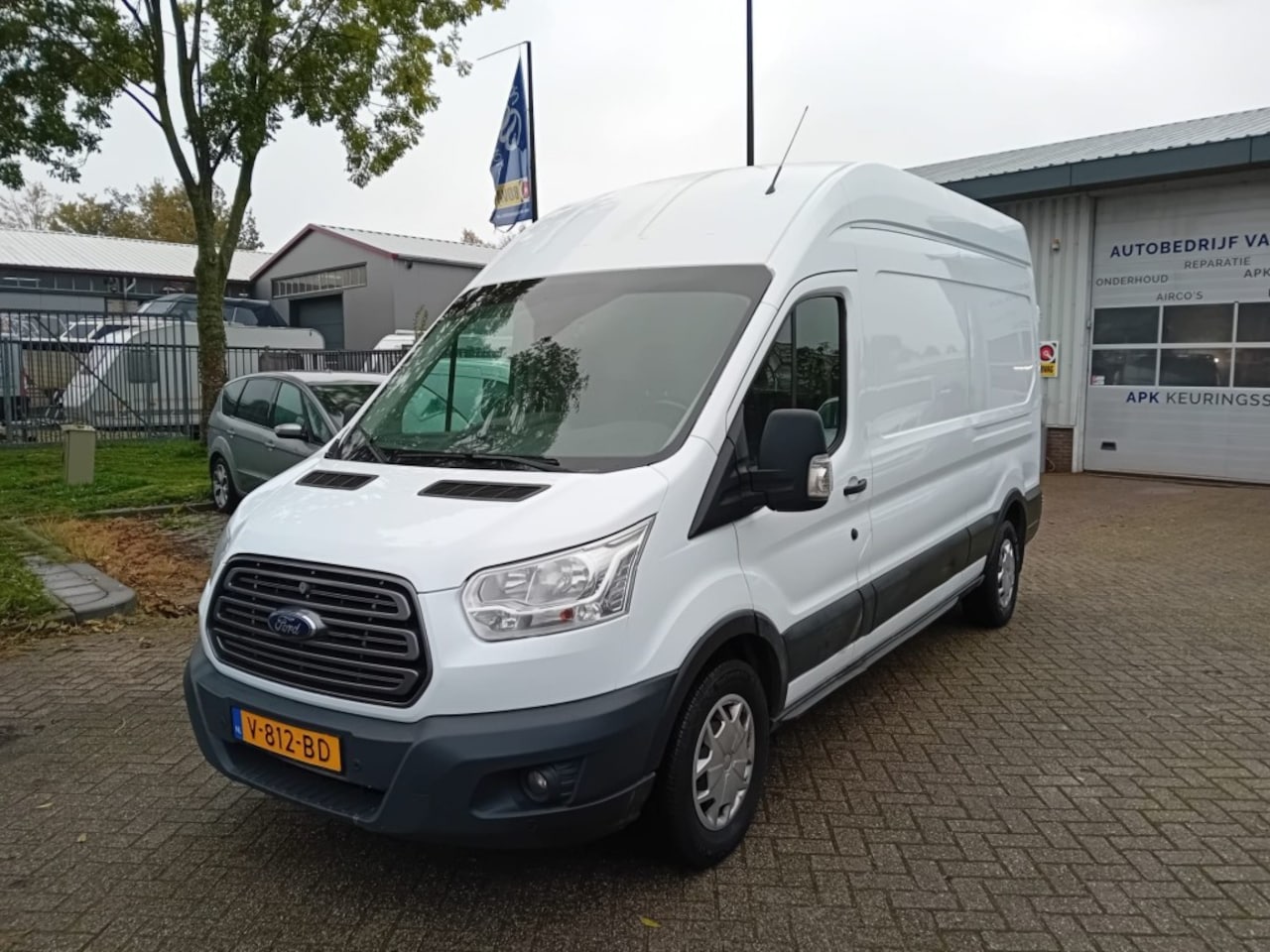 Ford Transit - 350 2.0 TDCI L3H3  170 PK   ----  Euro 6 - AutoWereld.nl