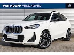 BMW X1 - xDrive30e High Executive M Sport Automaat / Trekhaak / Sportstoelen / Parking Assistant Pl