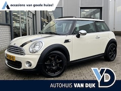 MINI One - 1.6 Chili | NL Auto/2e Eig./Navi/Pano-dak/16"/Privacy Glass