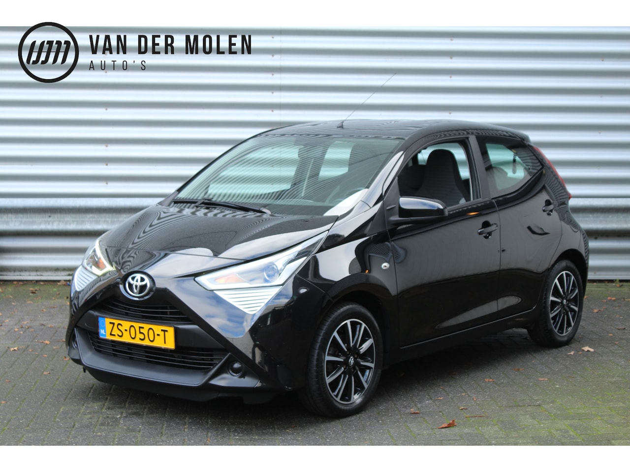 Toyota Aygo - 1.0 VVT-i 73pk x-play limited NL-Auto NAP Airco Carplay El. Ramen CPV - AutoWereld.nl