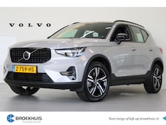 Volvo XC40 - B4 200PK Plus Dark | HK Audio | Trekhaak | Memory Stoel | Voorruitverw | Blis | Pilot Assi