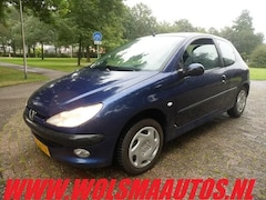 Peugeot 206 - 1.4 Gentry