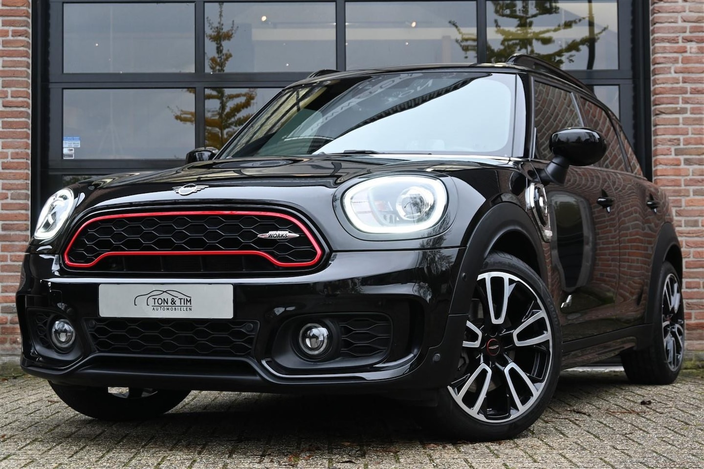 MINI Countryman - Mini 2.0 Cooper S E ALL4 Chili John Works BLACKPACK ´19 - AutoWereld.nl