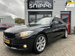 BMW 3-serie Gran Turismo - 320i Business -BLACK LINE-AUTOMAAT-CLIMA-SPORTSTOELEN-GROOT NAVI-BLUETOOTH-PDC V+A-ELEK. A