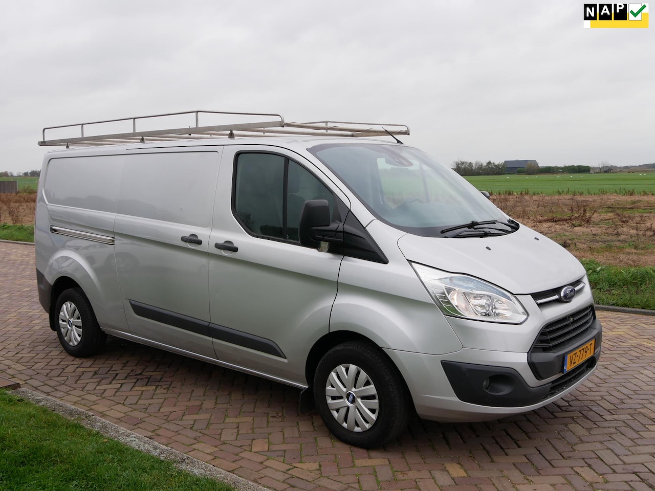 Ford Transit Custom - 290 2.2 TDCI L2H1 Trend AC - AutoWereld.nl