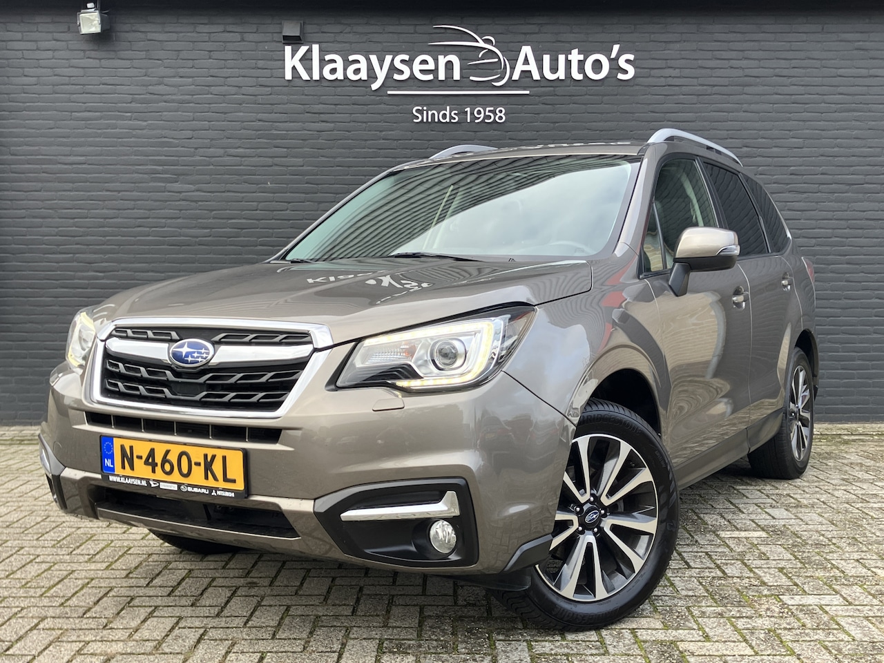 Subaru Forester - 2.0 Premium AWD 150 pk AUT. | dealer onderhouden | navigatie | leder interieur | trekhaak - AutoWereld.nl