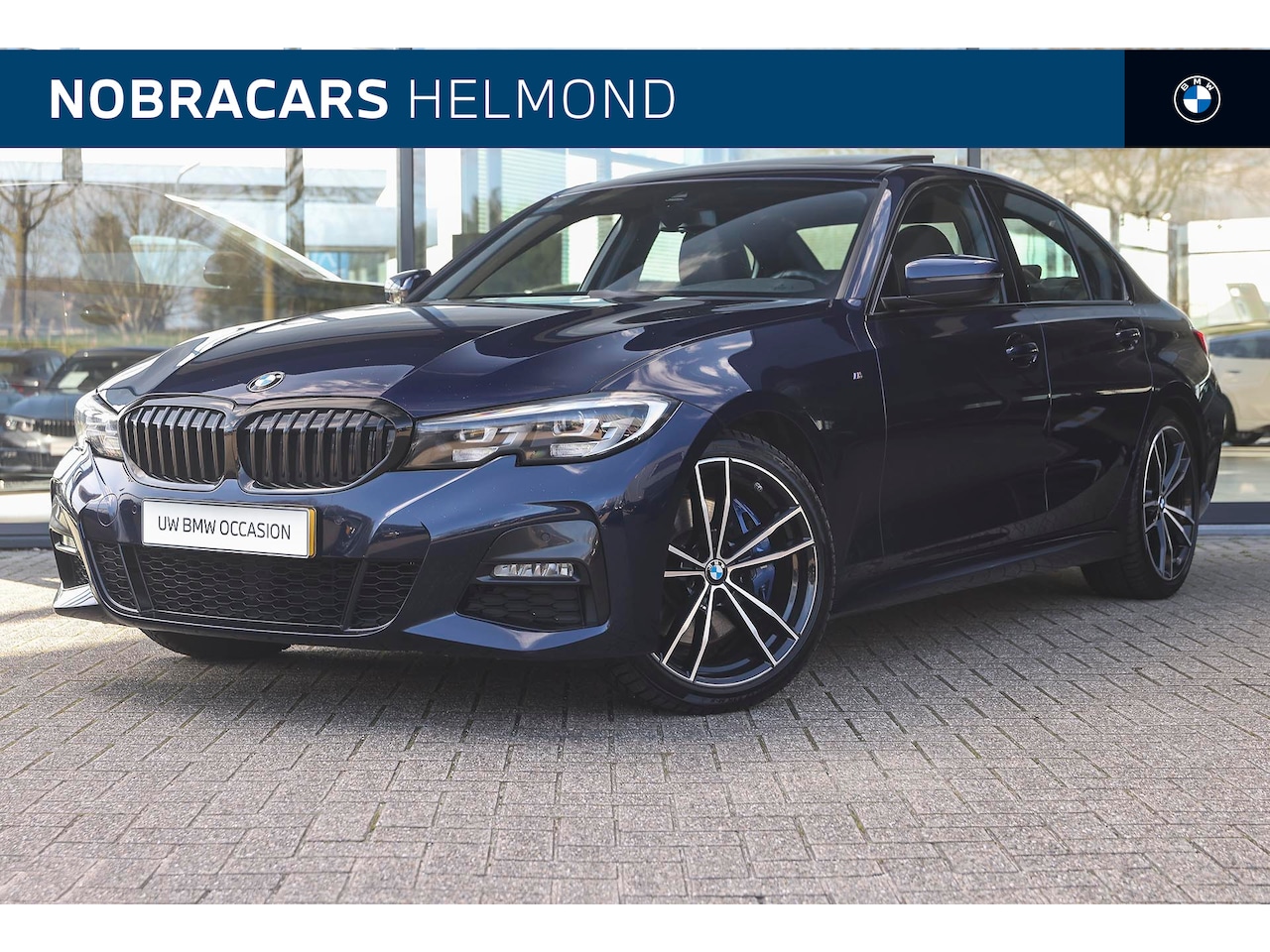 BMW 3-serie - 320i Executive M Sport Automaat / Schuif-kanteldak / Sportstoelen / M Sportonderstel / PDC - AutoWereld.nl