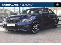 BMW 3-serie - 320i Executive M Sport Automaat / Schuif-kanteldak / Sportstoelen / M Sportonderstel / PDC