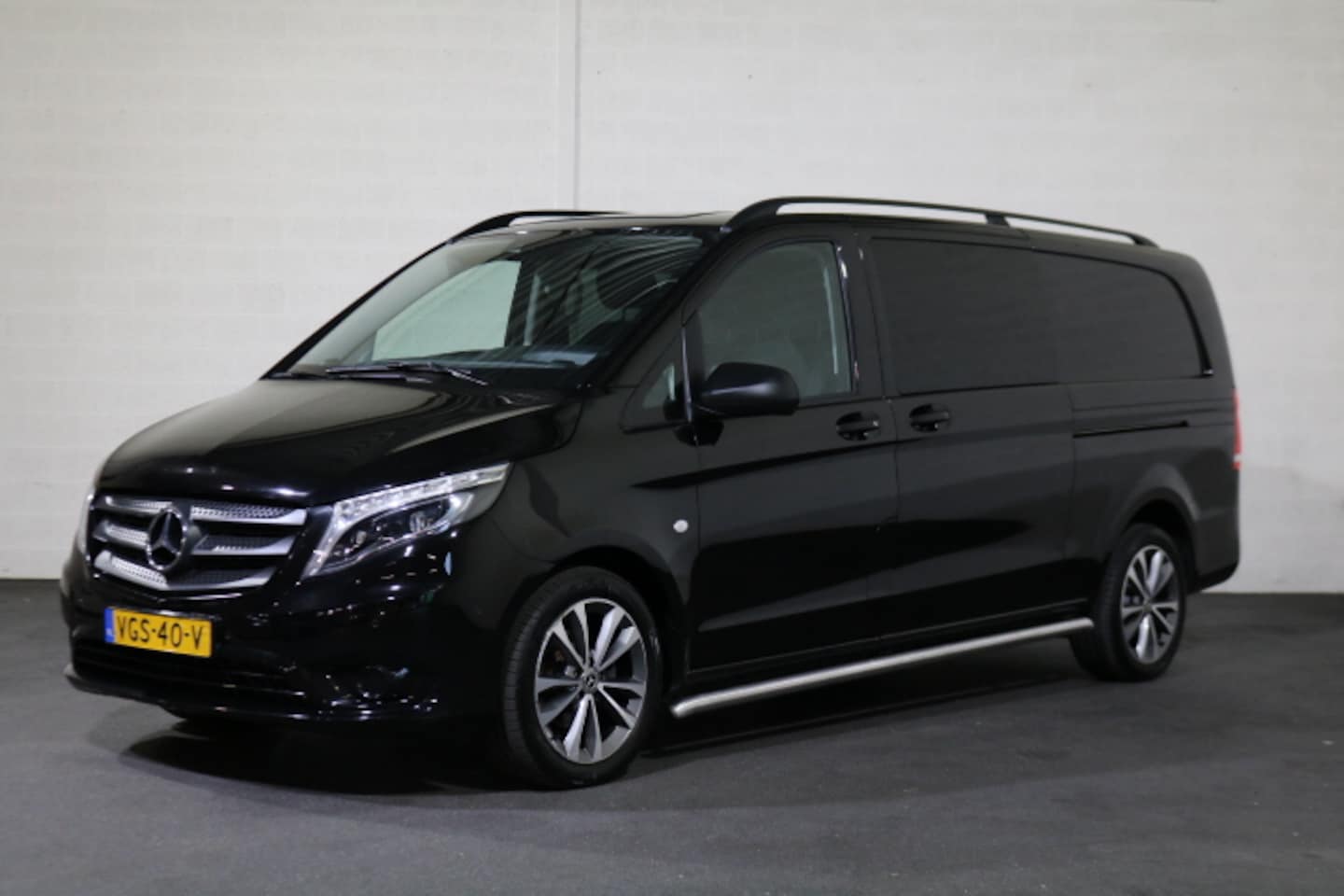 Mercedes-Benz Vito - 114 CDI XL DC Automaat Airco Navigatie 2x Schuifdeur Led - AutoWereld.nl