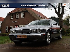 Jaguar XJ - 4.2 V8 Executive Aut. | Nette staat | Luxe Leder | Volledige Historie | Youngtimer | NL. A