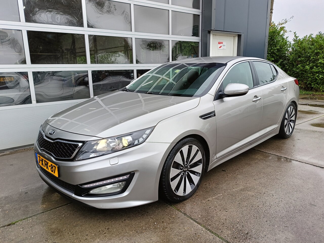 Kia Optima - 2.0 CVVT Hybrid Super Pack 2.0 CVVT Hybrid Super Pack - AutoWereld.nl