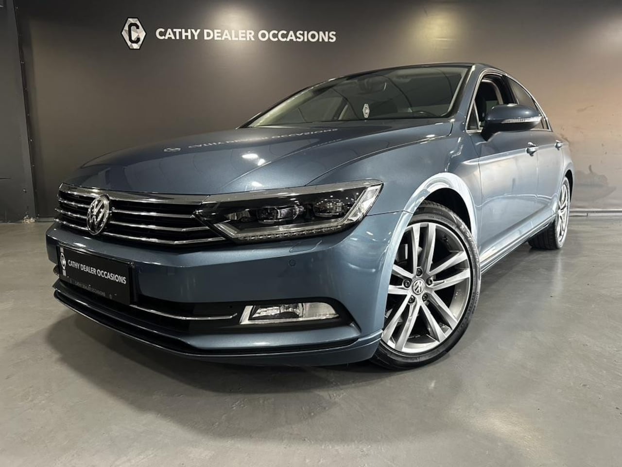 Volkswagen Passat - 1.4 TSI Comfortline NAV Cruise Climate Trekaak LMV Stoelverw. - AutoWereld.nl