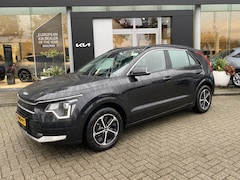 Kia Niro - 1.6 GDi Hybrid DynamicLine Navi+Camera // PDC v+a // Adaptieve Cruise // Keyless // Apple