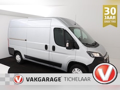 Peugeot Boxer - 330 2.0 BlueHDI L2H2 Premium Pack | Trekhaak | Org NL | Navigatie | Camera |