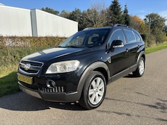 Chevrolet Captiva - 3.2i Executive / AUTOMAAT / 7 PERSOONS / LEER