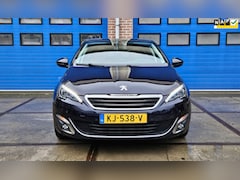 Peugeot 308 - 1.2 PureTech Blue Lease Premium