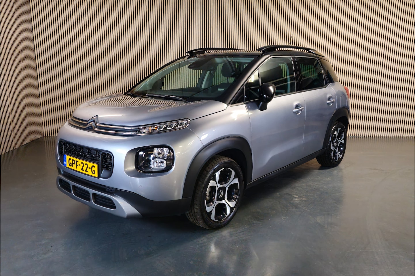 Citroën C3 Aircross - 1.2 PureTech C-Series Automaat - Stoelverwarming - Trekhaak - Cruise - Apple carplay/Andro - AutoWereld.nl