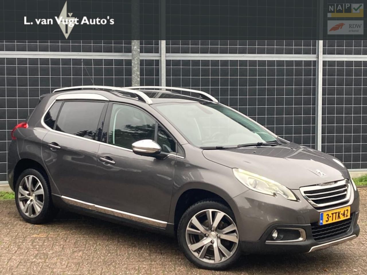 Peugeot 2008 - 1.6 VTi Féline 1.6 VTi Féline - AutoWereld.nl